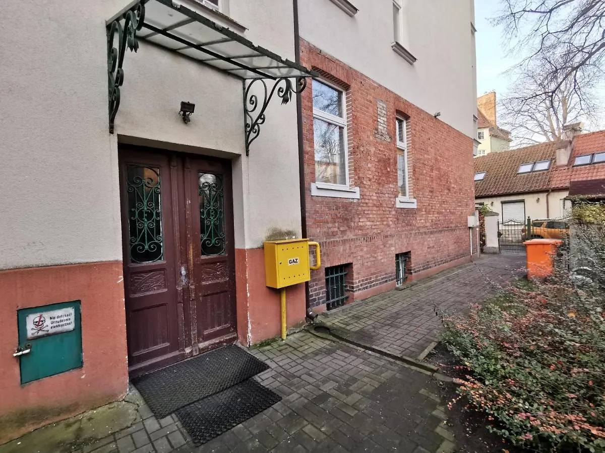 Studio Blekitny Wieloryb Przy Plazy, Molo, Idealny Dla Podroznikow Sopot